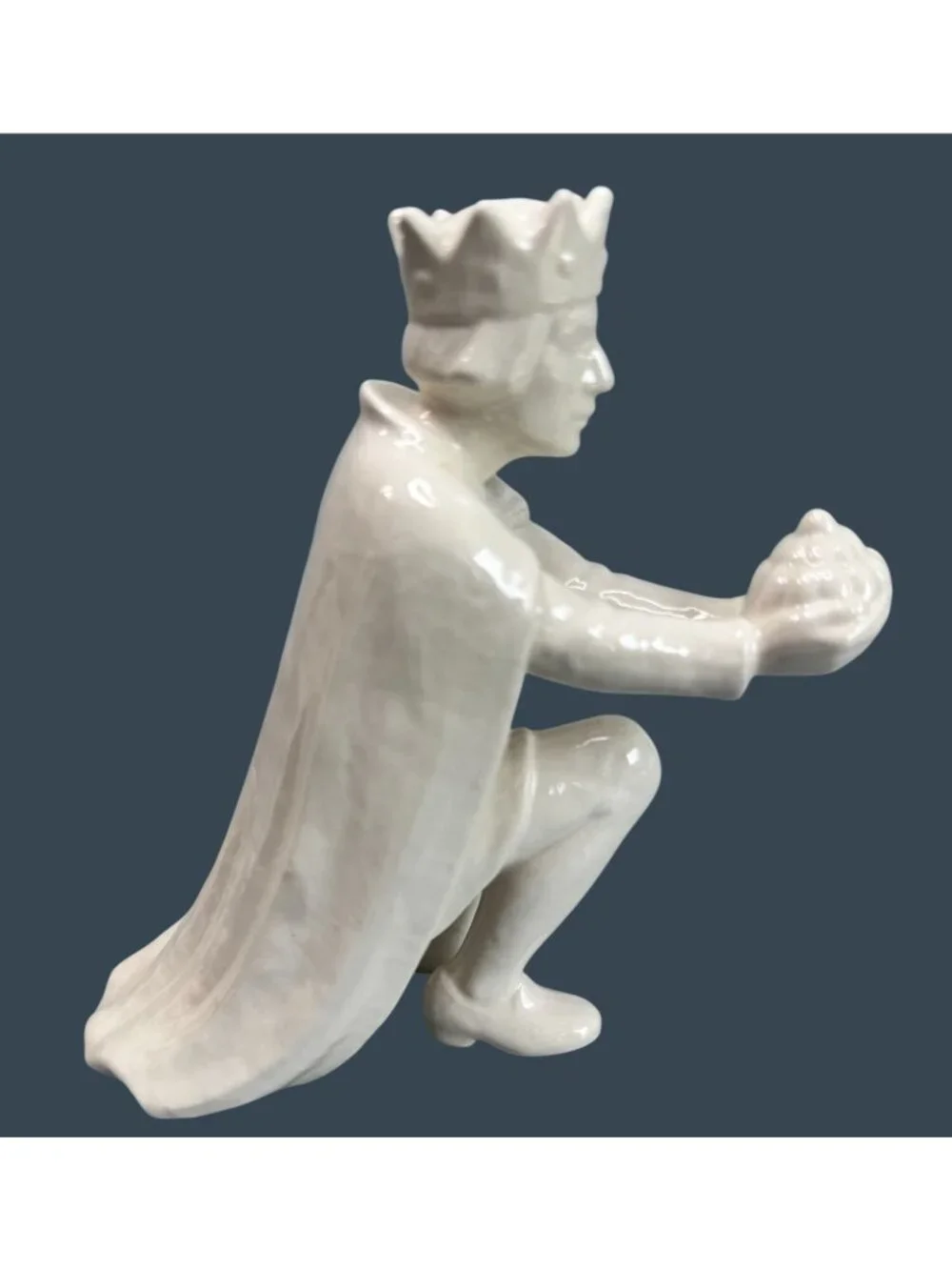 Vintage Goebel White Nativity Kneeling Wise Man Magi W. Germany Replacement 5.5